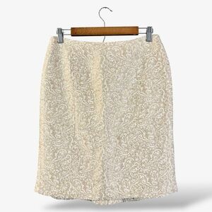 Ann Taylor Gold Brocade Pencil Skirt Size 8P Cream Fluted Pleated Hem Career
